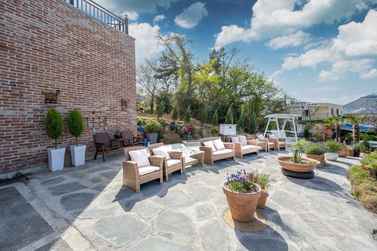 Yeosu View Foret Pension Ngoại thất bức ảnh