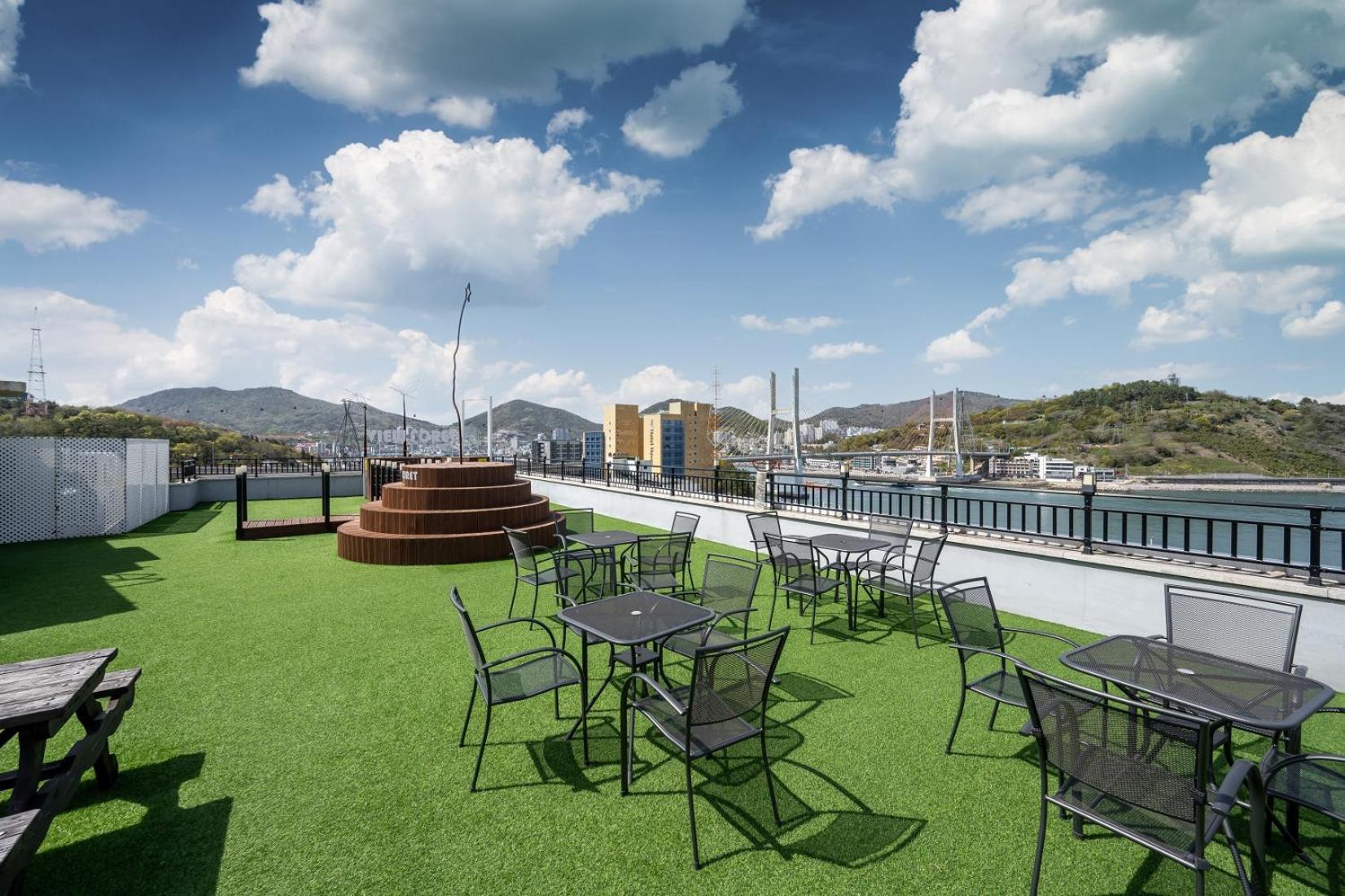Yeosu View Foret Pension Ngoại thất bức ảnh