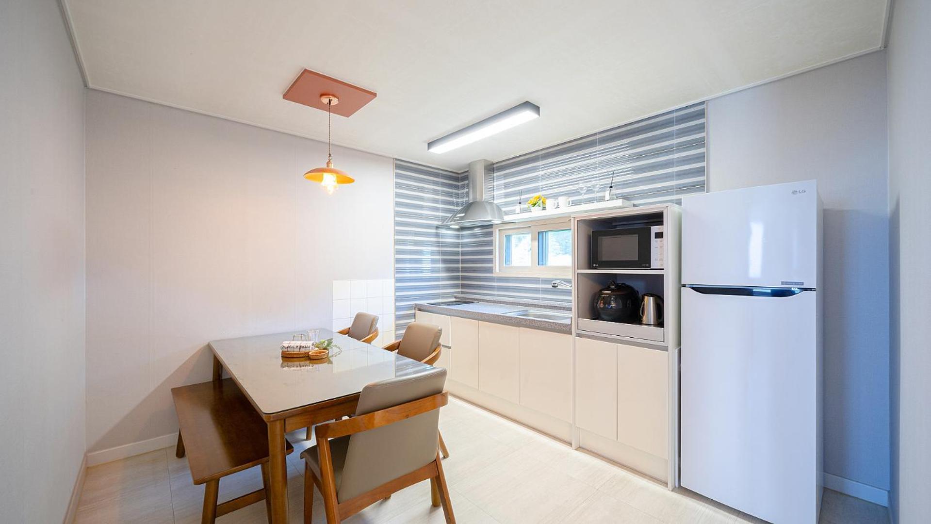 Yeosu View Foret Pension Ngoại thất bức ảnh