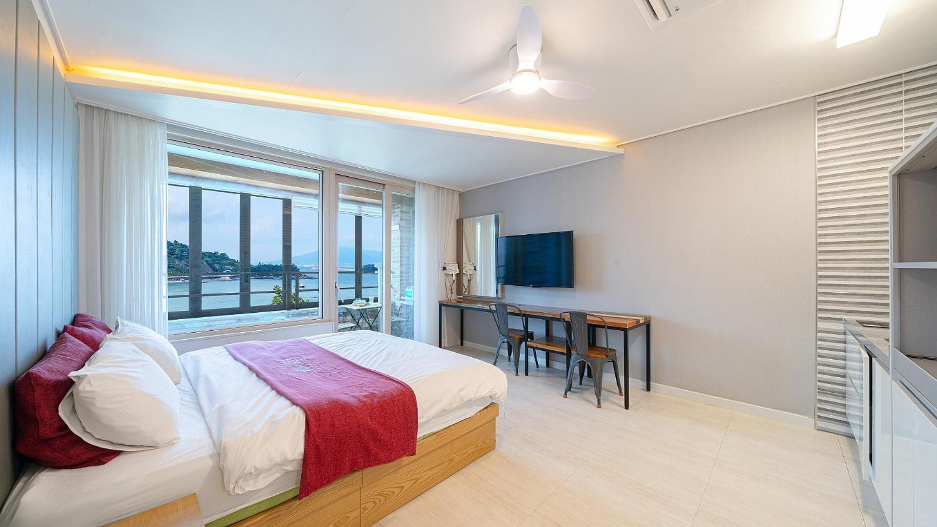 Yeosu View Foret Pension Ngoại thất bức ảnh