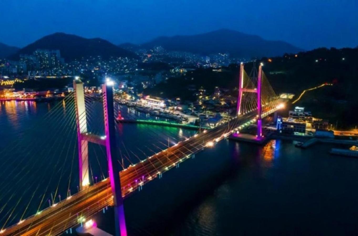 Yeosu View Foret Pension Ngoại thất bức ảnh